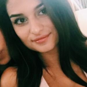 Meet your Posher, Nikki